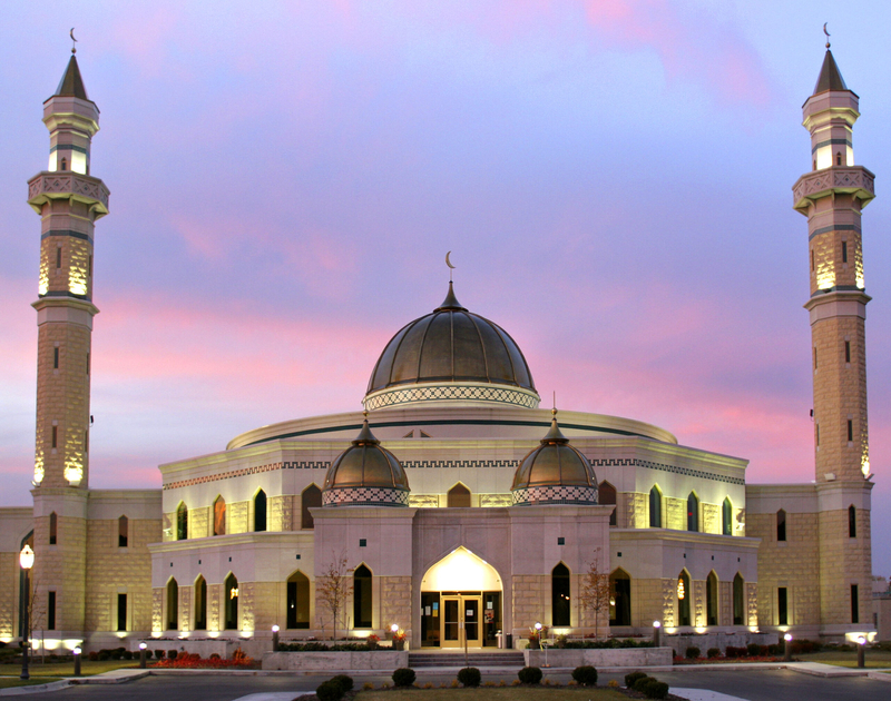 In Dearborn, a growing Muslim community shapes how Eid is celebrated