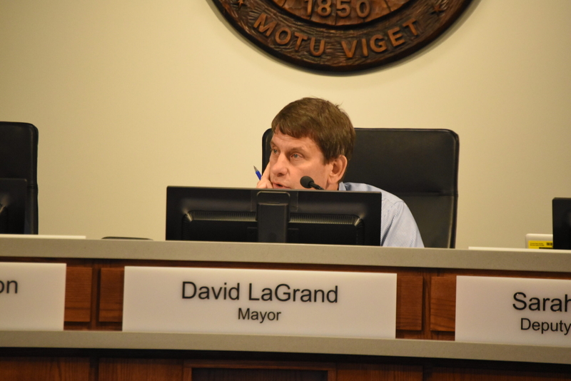 Grand Rapids police, Flock officials face questions over data sharing and ICE