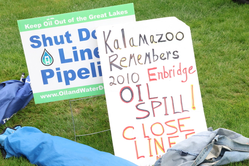 After backlash, Whitmer says EGLE must consider Michigan Supreme Court ruling on Line 5 permits