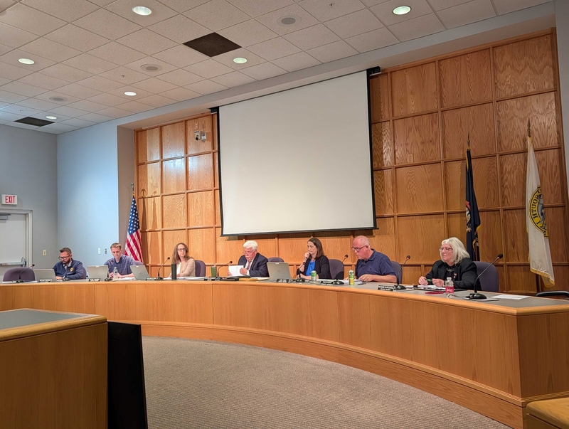 South Lyon City Council directs staff to examine impacts of canceling Flock contract