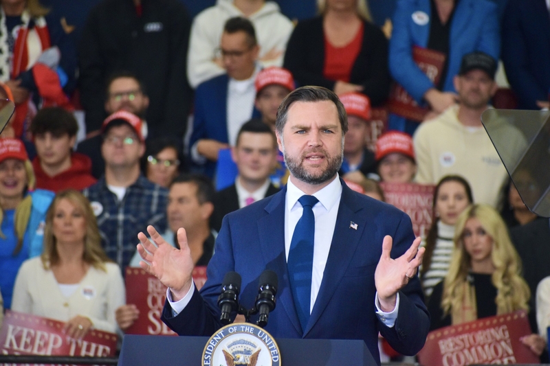 Vance makes final push for Rogers, James and Barrett in Michigan with continued attacks on El-Sayed