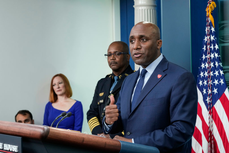 Kansas City mayor accused of skirting city gift ban by using nonprofit to pay for travel
