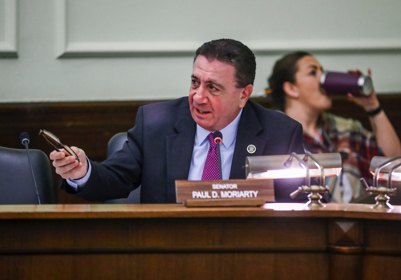 Lawmakers advance bill to tighten oversight of sober-living homes