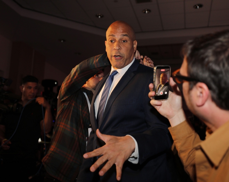 Cory Booker, Justin Murphy split on Iran war, economy during US Senate debate