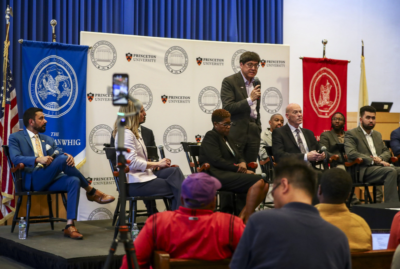 Democrats in crowded House race debate affordability, housing