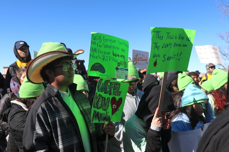 Hundreds rally against immigrant detention in New Mexico
