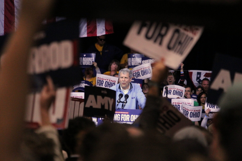 Former President Obama rallies with Ohio Democratic ticket in Cleveland
