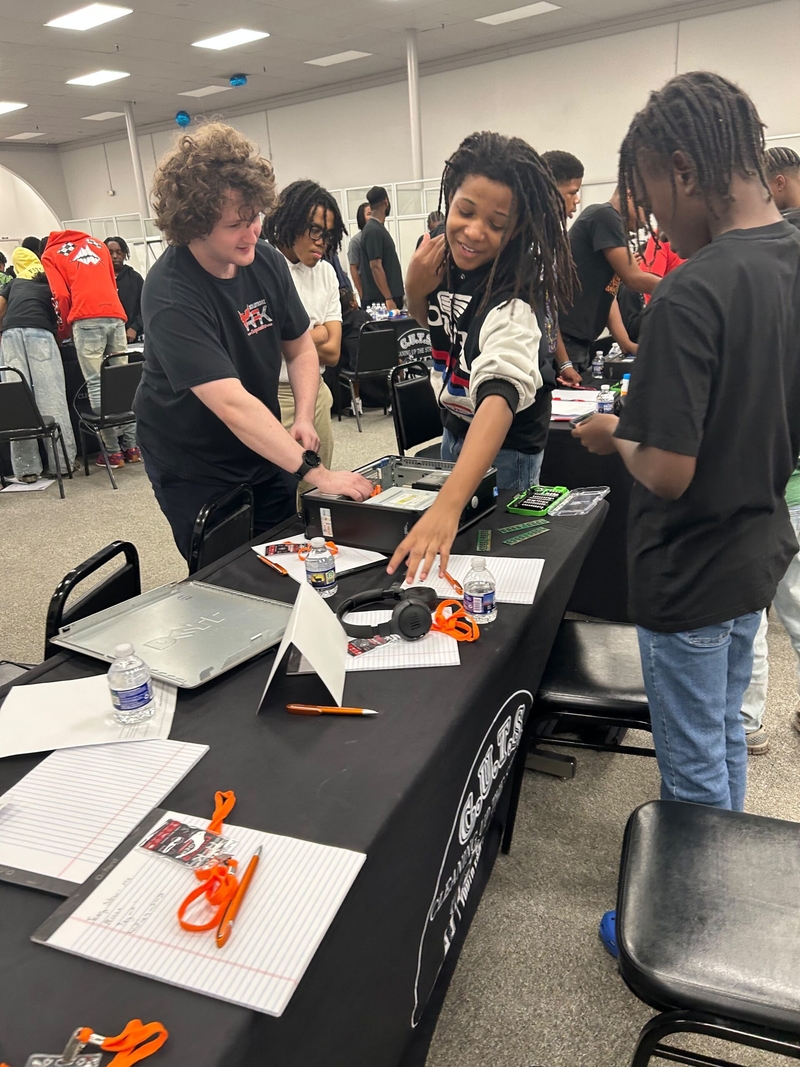 Virginia nonprofit launches mobile tech education bus for underserved students