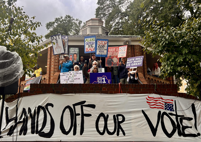 Richmond No Kings protest turns out hundreds ahead of midterm election