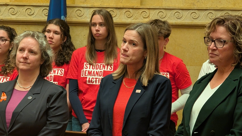 Wisconsin gun violence prevention advocates call on lawmakers to take action&nbsp;