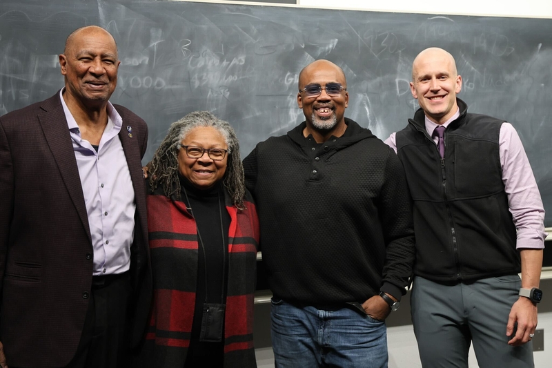 Formerly incarcerated teacher instructs UW law students about criminal justice system&nbsp;