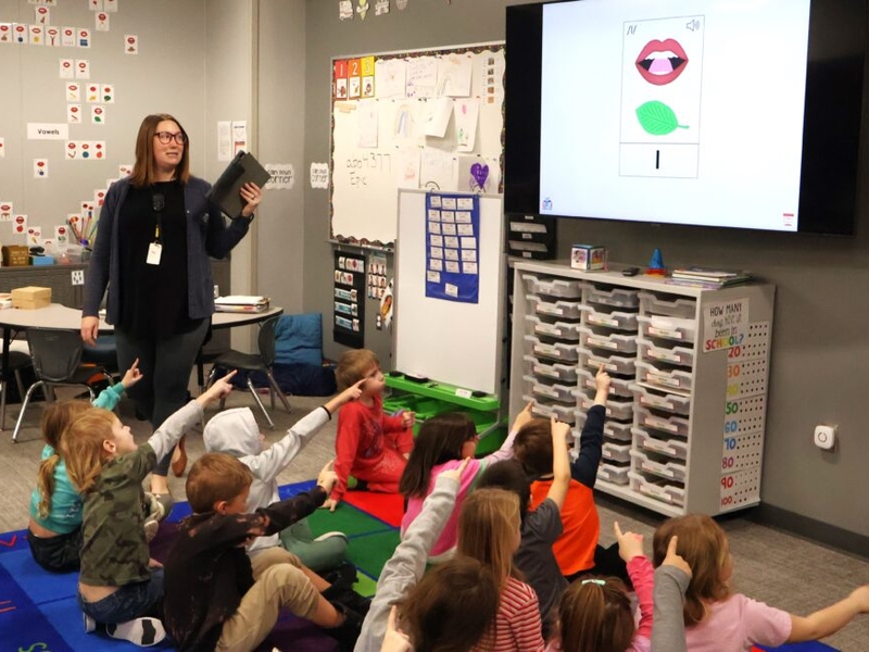 North Dakota teacher pay ranks 41st in nation