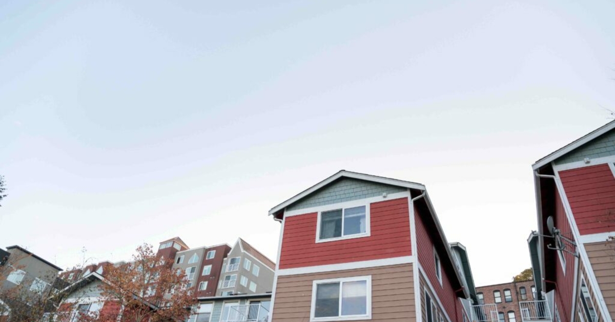 Washington lawmakers look to cap rent increases | News From The States