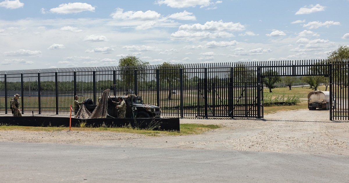 National Guard member deployed for Operation Lone Star stabbed while ...