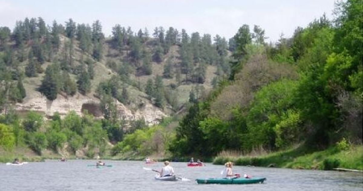 Neighbors, environmental groups oppose hog confinement planned near scenic Niobrara River