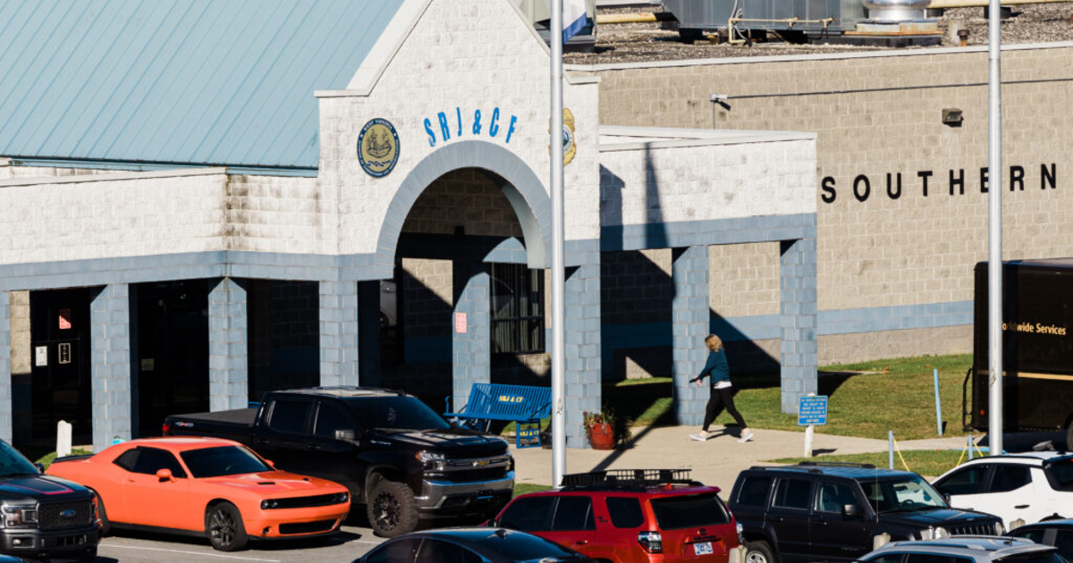 Federal jury convicts former WV prison guard in relation to inmate’s(02)