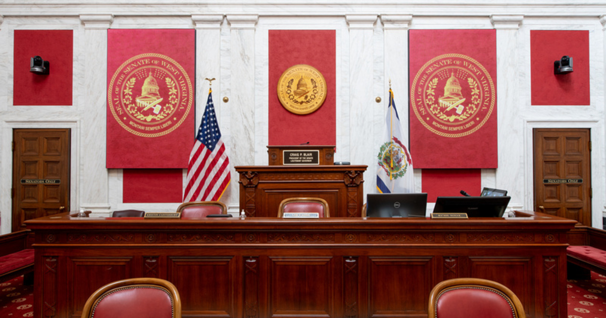 Morrisey appoints longtime Charleston Municipal Judge Charnock to WV